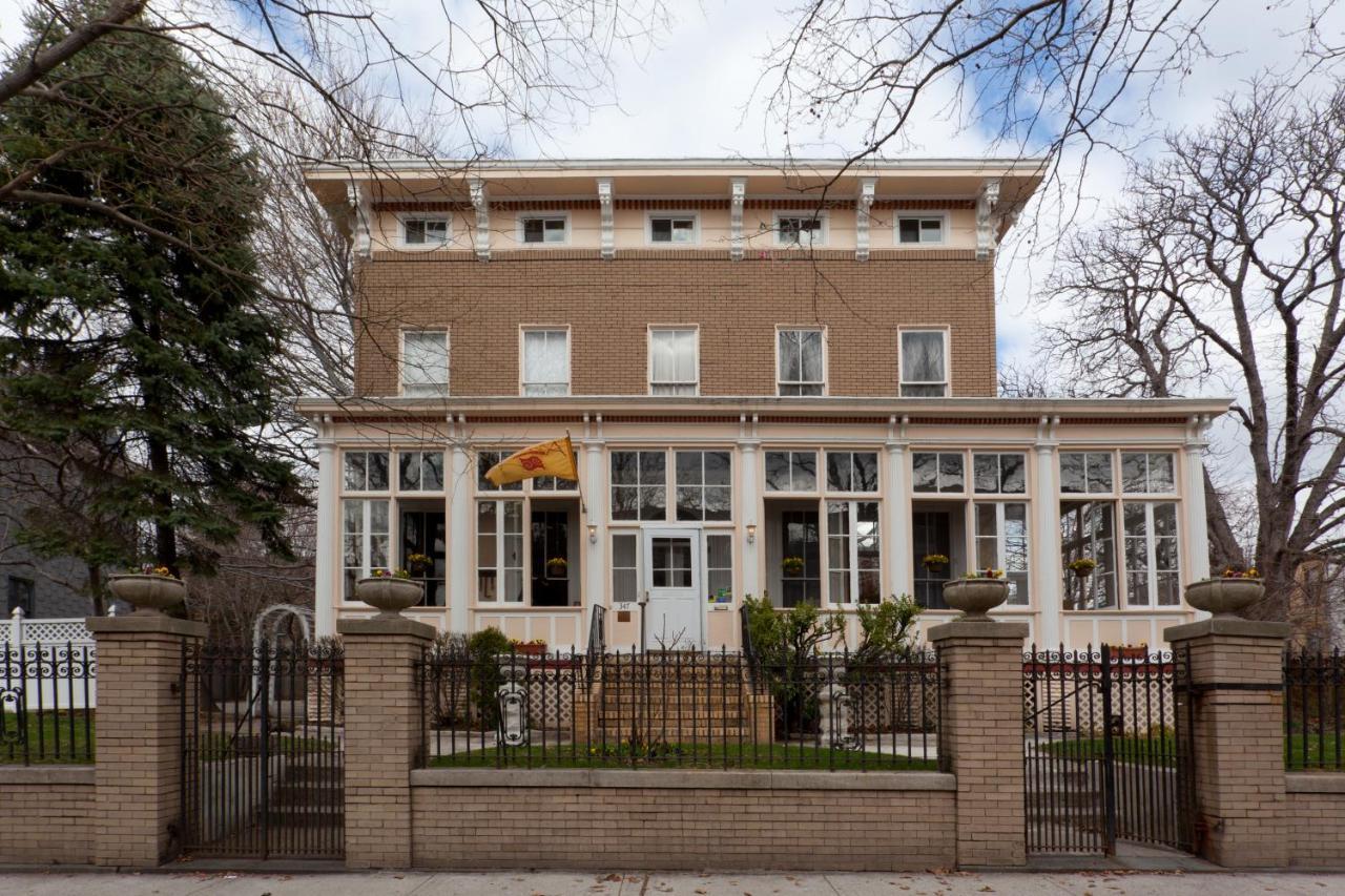 Bed and Breakfast Akwaaba Mansion Нью-Йорк Экстерьер фото